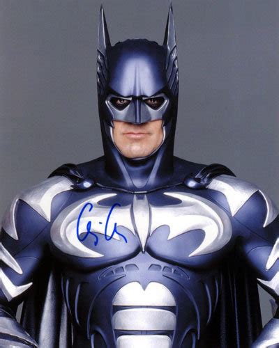 George clooney now, and then as batman. Cual fué el Batsuit que más te gustó? - Taringa!