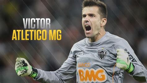 Fundado em 25 de março de 1908 por um grupo de estudantes, tem como suas cores tradicionais o preto e o branco. VICTOR SAVES ATLETICO MINEIRO - HD - YouTube