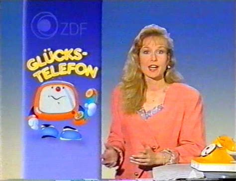 The best gifs are on giphy. Deutsche TV ansagerinnen: Babette Einstmann 28 august 1992 ...