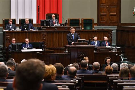 Urodzony 22 lipca 1975 roku w warszawie. Parlamentarzyści z okręgu wałbrzyskiego złożyli ślubowanie ...