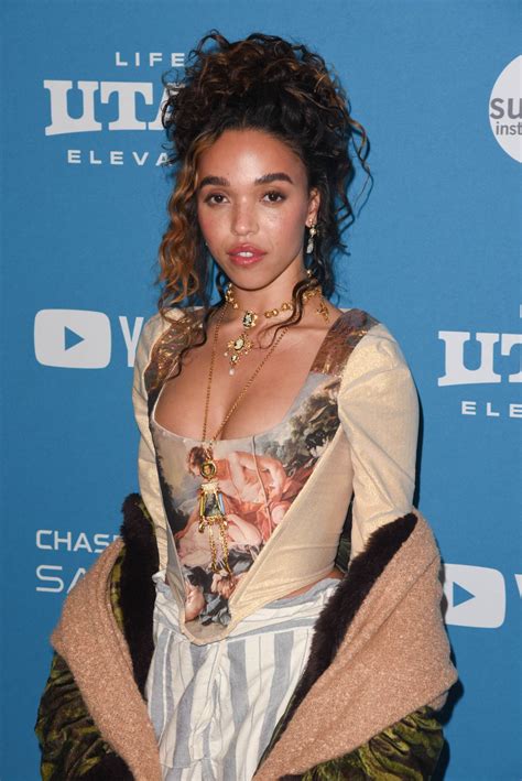 Fka twigs was not afraid to show off her quirky fashionable flair on thursday, as she stepped out in new york city in a striking. FKA Twigs - "Honey Boy" Premiere at the 2019 Sundance Film ...
