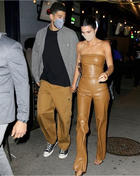 Kendall jenner and devin booker are going strong! Kendall Jenner and Devin Booker in 2021 | Kendall jenner style casual, Kendall jenner outfits ...