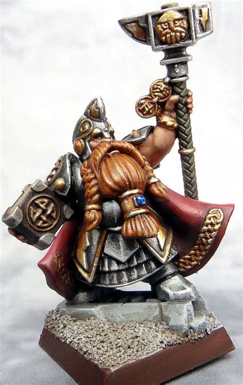 I also only use a single runesmith in 2k, since 5 dd and 3 'scrolls' are usually enough. Pin by Rune on Dwarf | Warhammer dwarfs, Warhammer