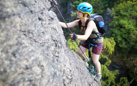 Byl jste prosím někdo na této akci? Lezení na Via Ferrata Hluboká | OutdoorTrip