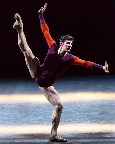 Top search interest for roberto bolle. Pin by .1TRH1. on Roberto Bolle | Dance photography, Dance ...