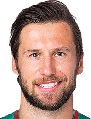 Lokomotiv moscow star grzegorz krychowiak went down in history as the third ever polish player to krychowiak was sent off following a late challenge on slovakia international jakub hromada in the. Grzegorz Krychowiak - Spielerprofil 20/21 | Transfermarkt