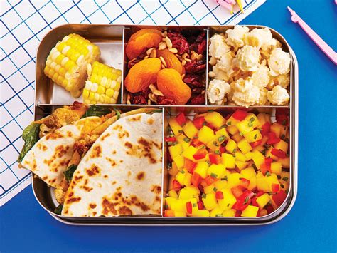 Rubbermaid lunchbox sandwich kit and rubbermaid take alongs food storage. 30 healthy lunch ideas for kids - Video Today's Parent