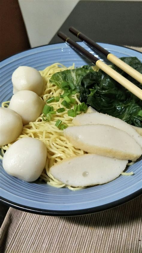 ½ cup roasted onion 5. Fishball noodles | Recipes, Food, Breakfast