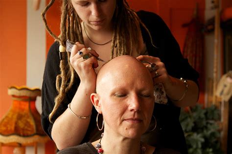 We all know that tattoos are permanent. Beautiful Henna Crowns Help Cancer Patients Overcome Their ...