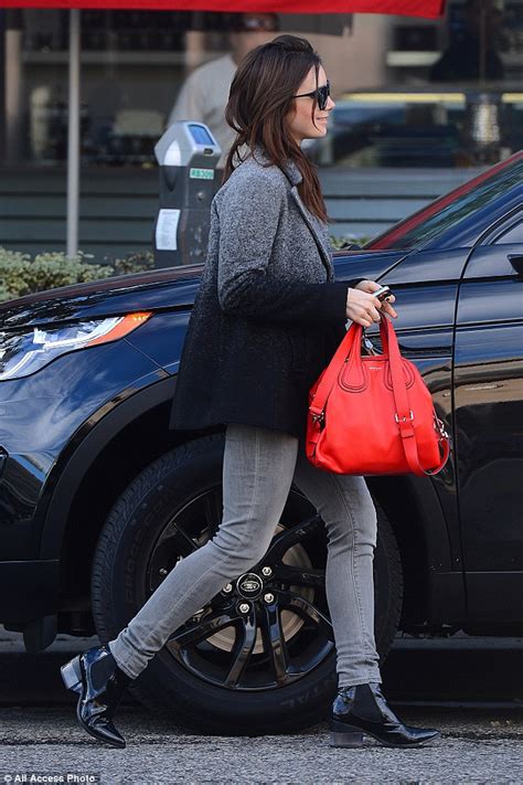 Noir movies in the '40s gave women characters a chance to exist outside the bounds of convention. Lily Collins steps out wearing a stylish grey ombre coat ...