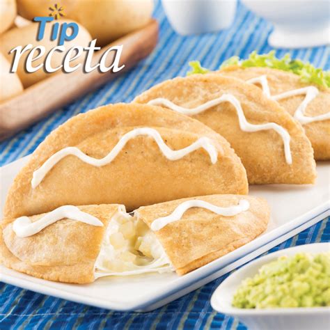 Obtenga el menú, las fotos y la información de la ubicación de albert's mexican food en la mesa, , ca. Quesadillas fritas de papa con queso. Las quesadillas son ...