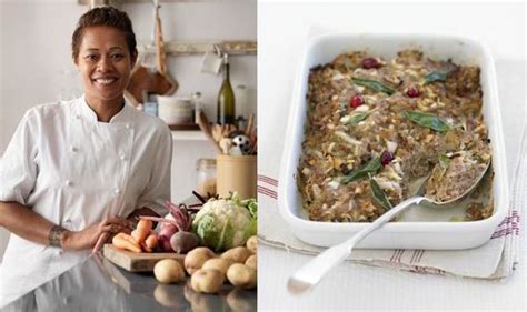 A formidable figure in the world of food, monica galetti, former sous chef of le gavroche, opened born in samoa, galetti trained as a chef in new zealand before moving to the uk to work with michel. Mary Berry Cooks recipes for Mediterranean chicken and ...