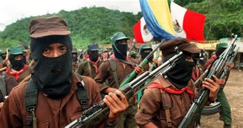 La guerrilla colombiana ejército de liberación nacional (eln), ha vuelto a exigir este sábado al gobierno de el presidente de colombia, iván duque, ha afirmado este sábado que no habrá ninguna nueva negociación con la guerrilla del ejército de liberación nacional (eln) hasta que el grupo. El Ejército Zapatista de México se rebela contra López ...