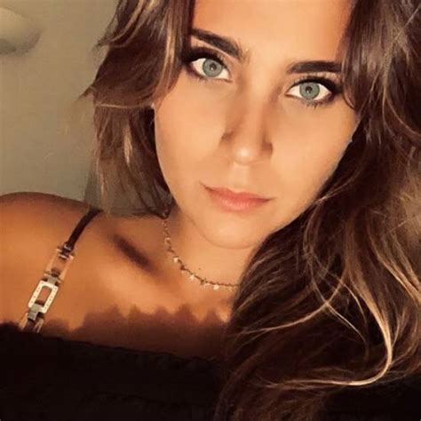 Gaetano castrovilli torna ad aggregarsi alla fiorentina e lascia la nazionale. L'ex Miss Italia 2016 Rachele Risaliti ha fatto perdere la ...