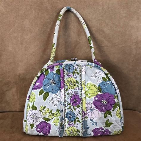 Vera bradley pink & white floral pattern. Vera Bradley purse Watercolor gray bag floral kiss lock ...