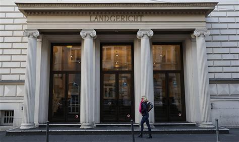 · institutional investors in germany (as opposed to retail investors) may claim back dividend. Cum-Ex-Prozess: Zwei Ex-Banker verurteilt - Reporter.lu