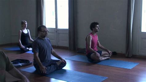 Krishnamacharya yoga mandiram mandaveli, chennai. Mandiram Yoga Dinamico - YouTube