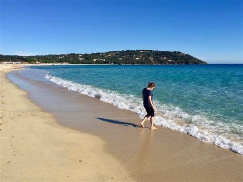 The only hotel along the pampelonne beach to be located directly on the seafront, the hotel tahiti beach is much more than just an enchanting place to stay. Pampelonne Beach - a sandy beach on the French Riviera