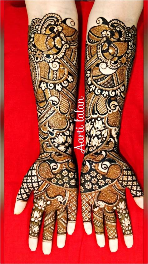 Most girls and womens wants their hand with some special design. Fancy bridal mehndi! For Bridal Mehndi booking and Mehndi classes call on 98202136… | Wedding ...