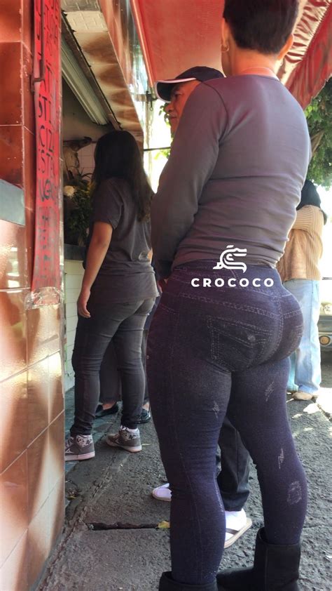 Información y actualidad internacional con las últimas noticias de lo que sucede en el mundo. Señora caderona y nalgona con pantalon apretado | Mujeres bellas en la calle