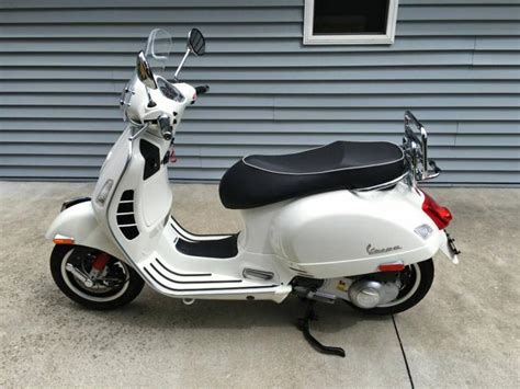 Piaggo vespa gts250 gts 250 300 gts300 ie front shield steering column cover. 2013 Vespa GTS 300 ie Super 5200 miles for Sale in Boise ...