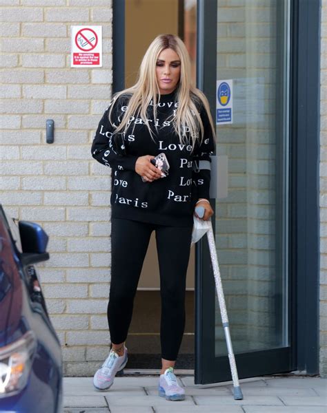 Katie price will be wheelchair bound until april 2021. KATIE PRICE Leaves Her Hotel in London 03/02/2021 - HawtCelebs