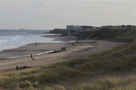 Tours, tickets, address, seaton carew beach reviews: Hartlepool North Sands - Photo "North sands beach ...