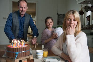 Tv.nu är sveriges största guide till streaming och tv med mer än 2 miljoner unika besökare varje vecka. PETRA VAN DE VOORT in "Neben der Spur-Amnesie" am 18.1 ...