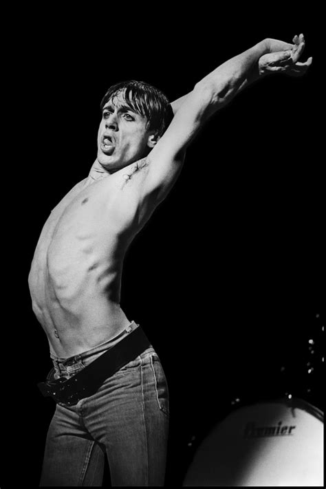 This show is brought to you by the letter s. Iggy Pop — Chalkie Davies