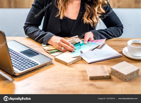 5 idées de travail manuel à faire chez soi ou chez des particuliers. travail a domicile jeune