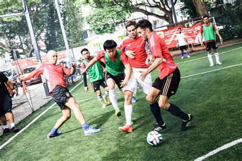 Singapore and 1000+ other football leagues and cups. PlayPal Football is Asia's first football community app ...