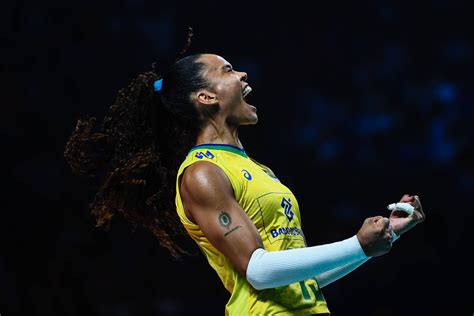 Brasil campeão olímpico em londres 2012 no vôlei feminino. Brasil vence no vôlei feminino e garante vaga em Tóquio ...