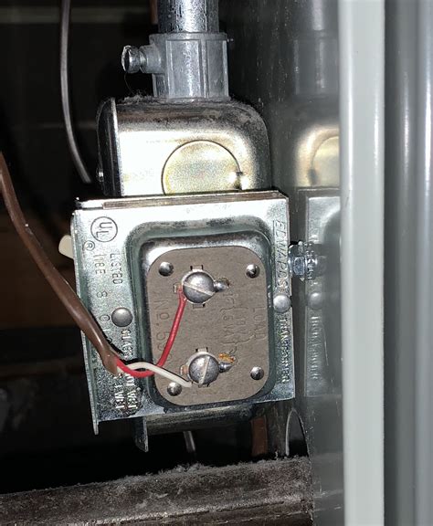 Checking a doorbell transformer is easy—if you can find it. electrical - Doorbell Transformer - Home Improvement Stack ...