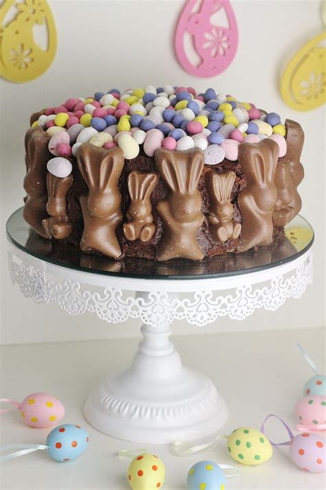 Get easy dessert recipes for that can be made quickly, like cookies, brownies, truffles, simple cakes, and more. Top 6 Easy Easter Cake Ideas That Look Professional ...
