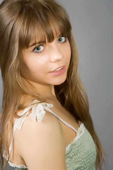 Innocent young virgin from ukraine. Petite Model Jackson | Bee R - Petite Blonde