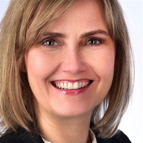Im jahr 2000 gründete sie die erste direktbank deutschlands ohne filialen. Bianca Wiedemann - Change Manager - DKB Bank | XING