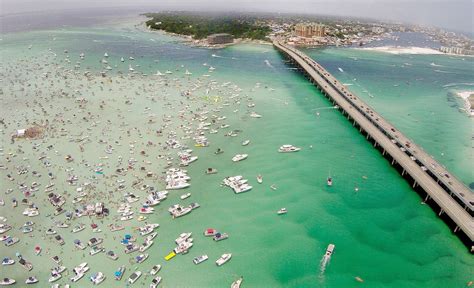 Crab island is an underwater sandbar near destin, florida, near the marler bridge, at the entrance of you can also take a shuttle boat out to crab island from destin harbor. Crab Island businesses get early start - News - Panama ...