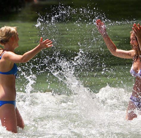 Maybe you would like to learn more about one of these? Englischer Garten: Perfekte Welle für den Eisbach geplant ...