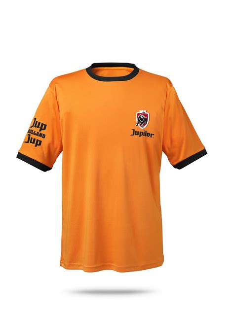 Welk oranje shirt kies jij voor koningsdag en het ek 2021? Gratis oranje EK supporters shirt van Jupiler | biernet.nl