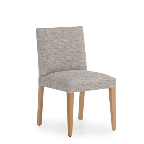 The mocka austin chair pairs style and comfort, to create a chair perfect for tackling any task. Austin dining chair | lifestylefurniture
