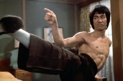 Bruce lee (születési neve kínaiul: Bruce Lee A Sárkány Közbelép Teljes Film Magyarul Videa ...