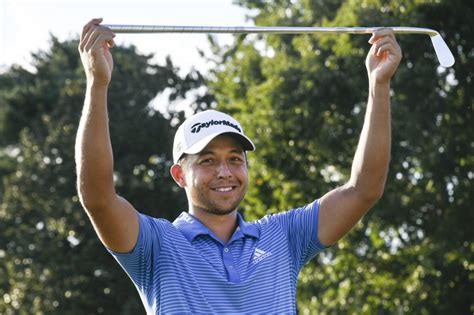 Xander schauffele practices his putting using a conventional stroke during tuesday practice round at royal st. Schauffele remporte le Championnat du circuit de la PGA ...