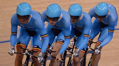 De sprint, de keirin en het omnium als individuele nummers. Karrewiet: Baanwielrennen | Ketnet