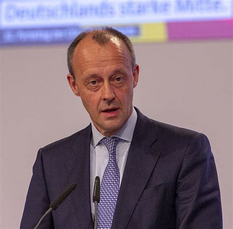 Kommentar angela merkel friedrich merz. Crisis en Turingia deja a Angela Merkel sin sucesora ...