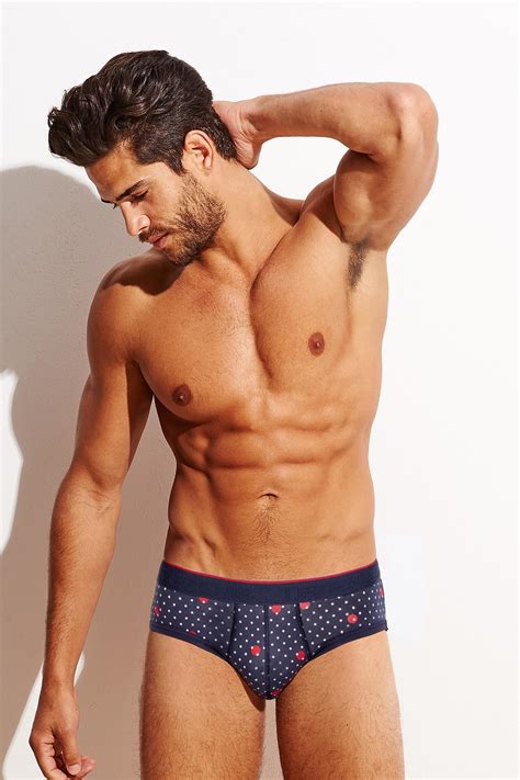 Fotos de hombres en boxers. Hombres sin boxer.