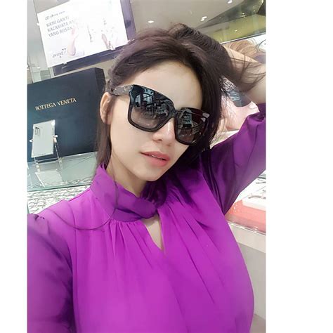 Ayah dinar candy, acep ginayah sobiri, semmat berharap putrinya dinikai oleh sule. Foto Dj Dinar Candy Terbaru Yang Sangat Menggoda Iman - Model Sexy Indonesia