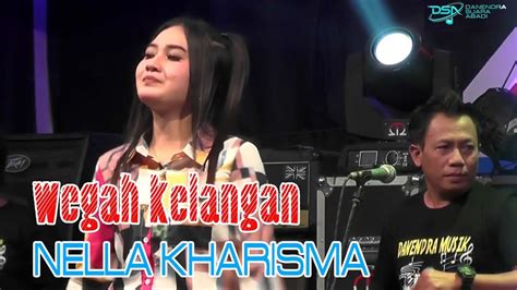 Dibawakan dengan jenis musik dangdut, lagu 'wegah. Lirik Lagu Wegah Kelangan - Nella Kharisma Lengkap dengan ...