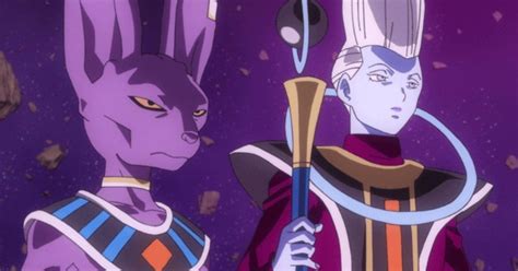 Il apparaît pour la première fois dans dragon ball super, lors du retour de trunks du futur. Comment Beerus est devenu Dieu de la Destruction ...