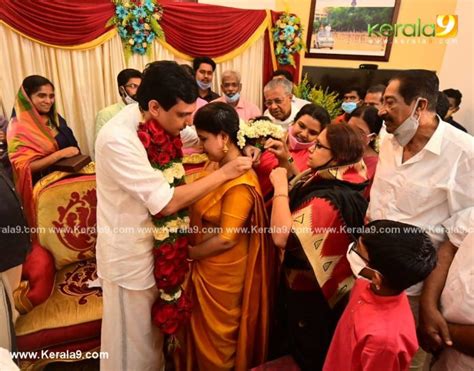 It will be a simple function in thiruvananthapuram, solemnised under the special marriages. Pinarayi Vijayan Daughter Veena Wedding Photos - Kerala9.com