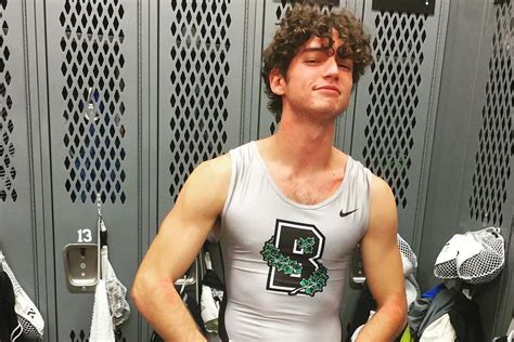 Enjoy our hd porno videos on any device of your choosing! College locker room gay - Gay - Porn photos